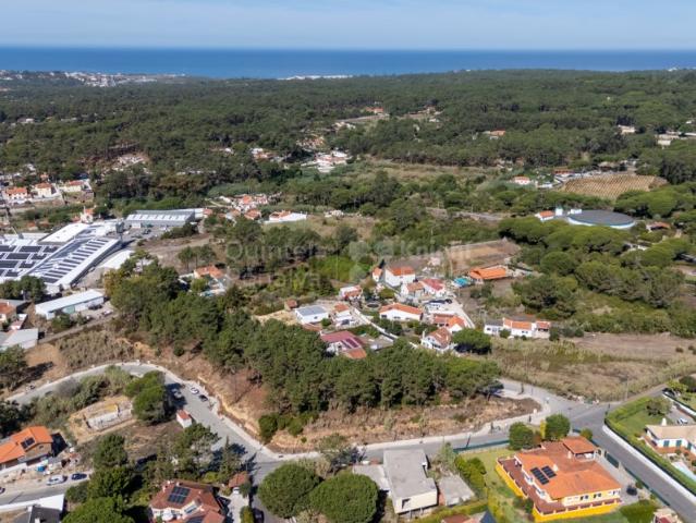 Lote para Construção de moradia na Urbanização Reserva Real, Mucifal