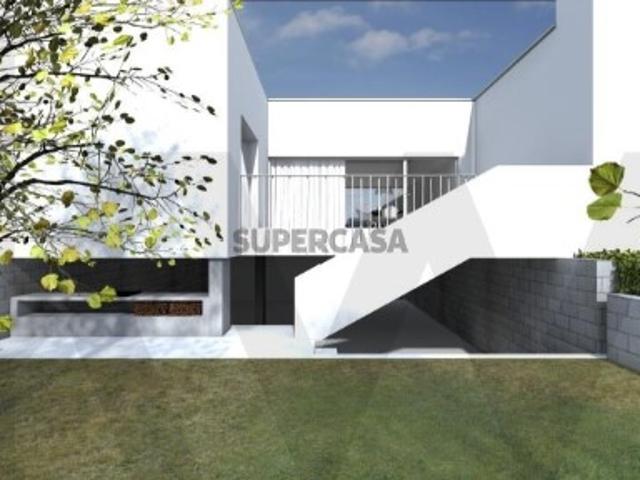Lote para construção de Moradia T2 em Óbidos