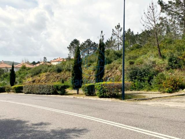 Lote para Construção de Escritórios e Comércio – Belas Clube de Campo