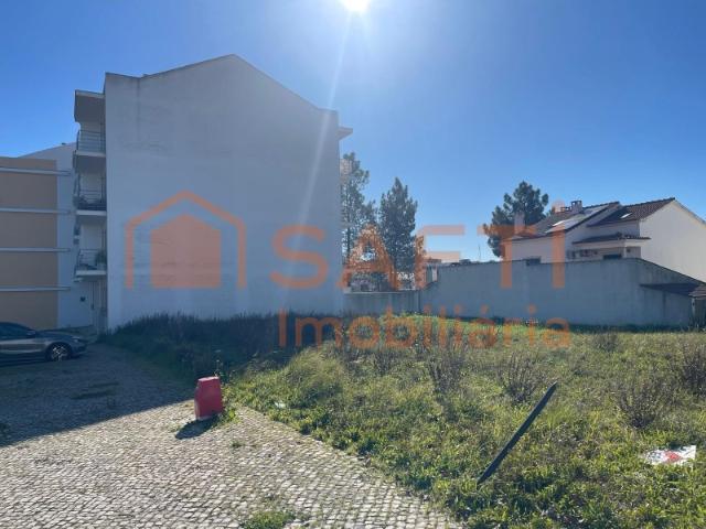 Lote para construção de prédio habitacional no Entroncamento, Santarém