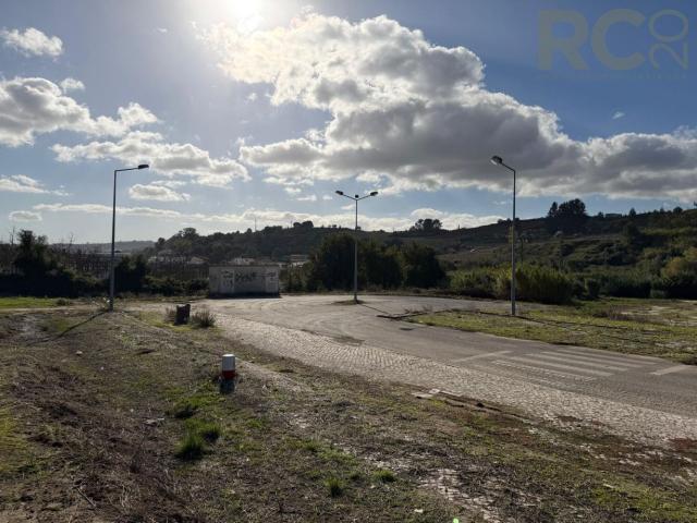 Lote para construção em Merceana, Alenquer
