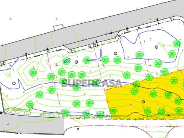 Lote para construção em A dos Negros com vista sobre o campo
