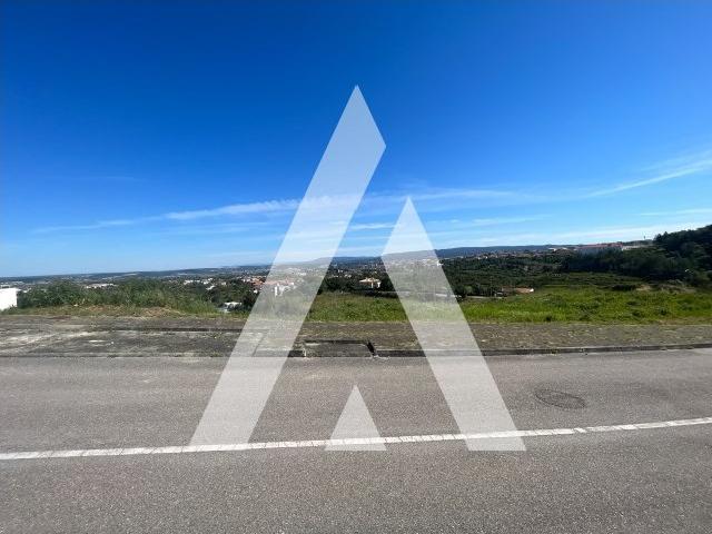 Lote para construção em Cruz de Morouços, Santa Clara Coimbra