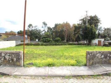 Lote para construção em Paços de Brandão