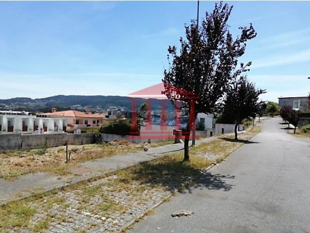 LOTE PARA CONSTRUÇÃO