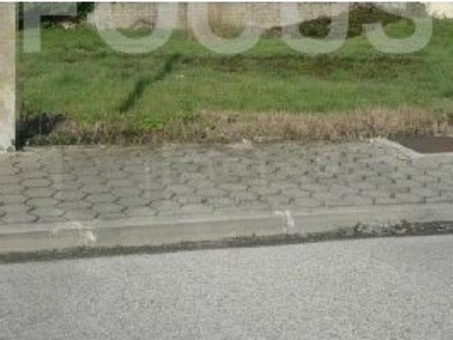 Lote para construção Aradas