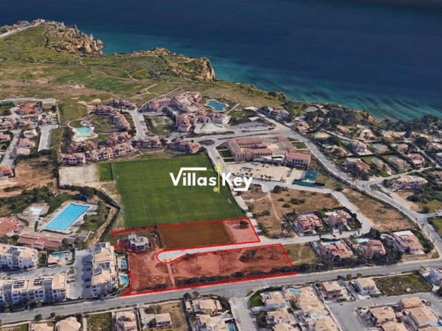 Lote para Moradia com piscina localizado num resort de Luxo, ao lado da Praia em Lagos, Portugal