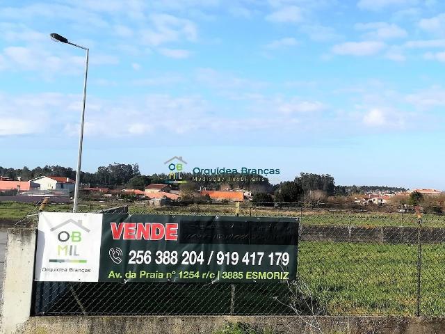 Lote para moradia geminada