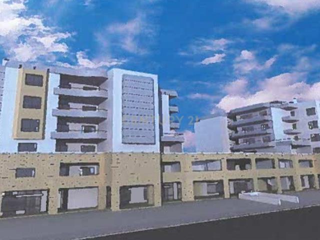 Lote para Prédio de 6 Pisos com Projeto Aprovado Hospital Torres Novas
