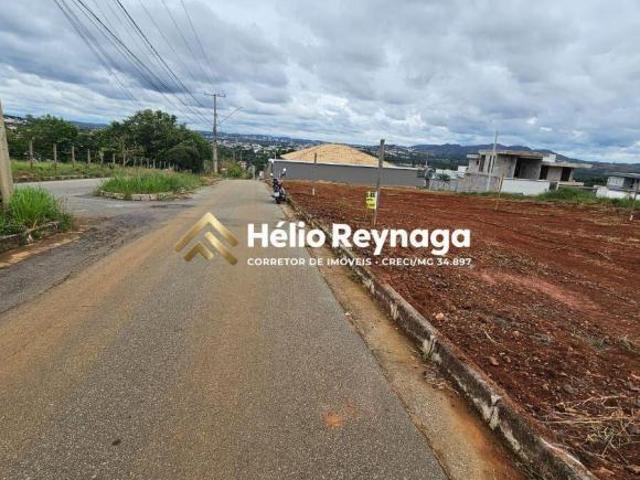 Lote Premium de 400m² com Vista Privilegiada para São João del Rei