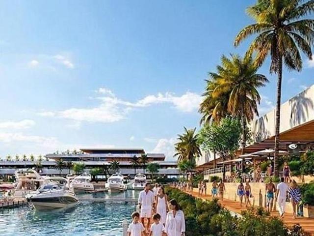 Lote residencial Naútico con muelle en el exclusivo Yucatán Marina Club
