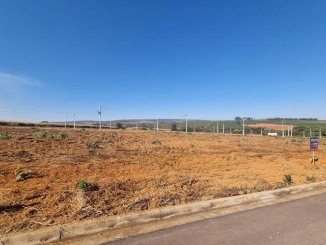 LOTE RESIDENCIAL NO BAIRRO PARQUE FLAMBOYANT EM PATROCINIO MG