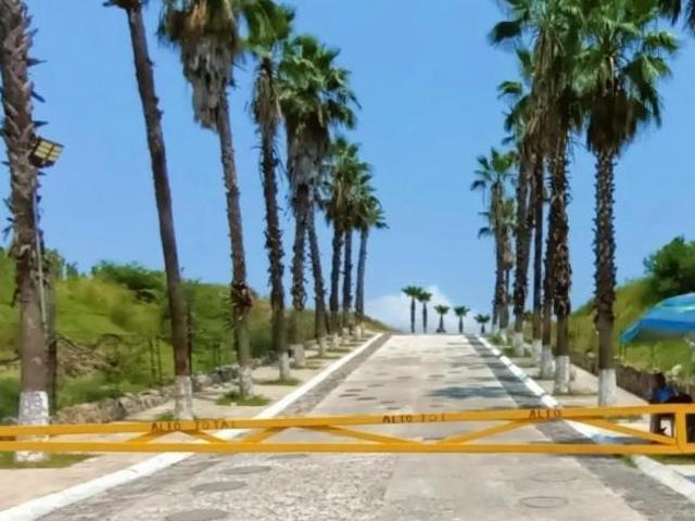 Lote Residencial de 300 m² en Tequesquitengo | Financiamiento Directo| Vista al Lago