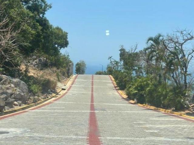 Lote Residencial en Brisas del Marqués Acapulco 1,028 m²