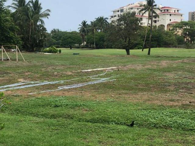 LOTE RESIDENCIAL EN CAMPO DE GOLF ACAPULCO DIAMANTE XELHA