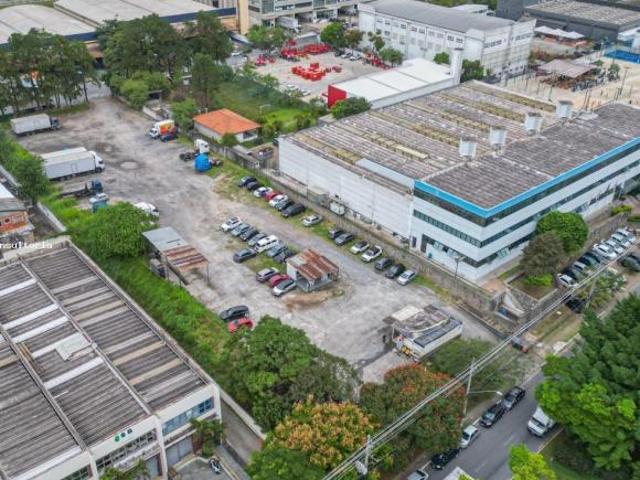 Lote / Terreno com 1 quarto à venda em Barueri, no bairro Alphaville Industrial