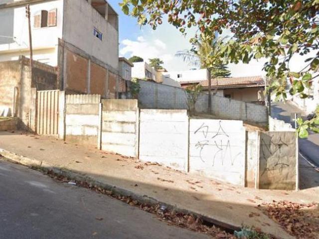 Lote / Terreno com 1 quarto à venda em Belo Horizonte, no bairro Independência Barreiro