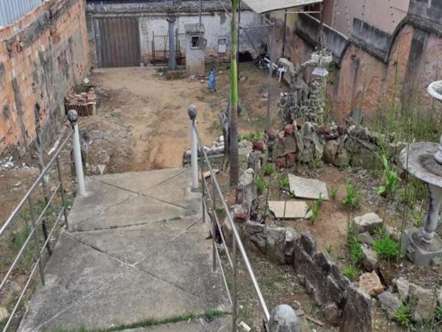 Lote / Terreno com 2 quartos à venda em Belo Horizonte, no bairro Concordia