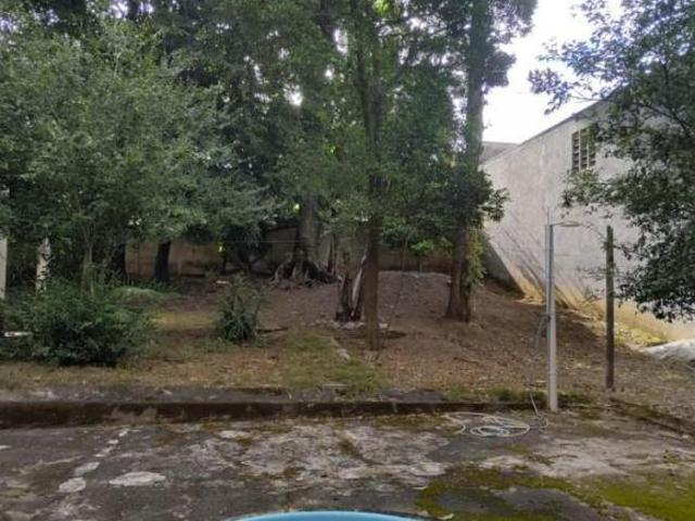 Lote / Terreno com 2 quartos à venda em Contagem, no bairro Conjunto Água Branca