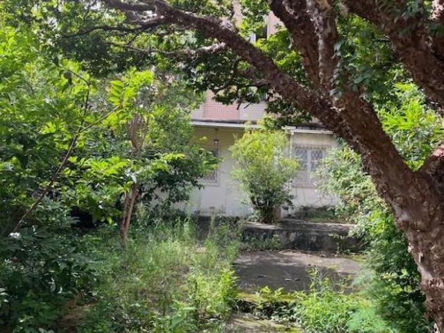 Lote / Terreno com 3 quartos à venda em Belo Horizonte, no bairro Calafate
