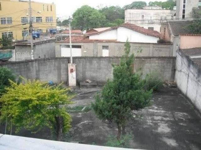 Lote / Terreno com 3 quartos à venda em Belo Horizonte, no bairro Dom Bosco