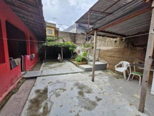 Lote / Terreno com 3 quartos à venda em Belo Horizonte, no bairro Letícia