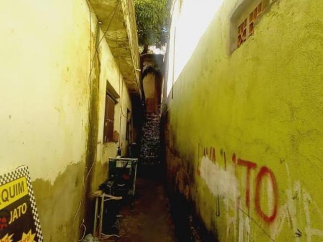 Lote / Terreno com 3 quartos à venda em Contagem, no bairro Eldorado