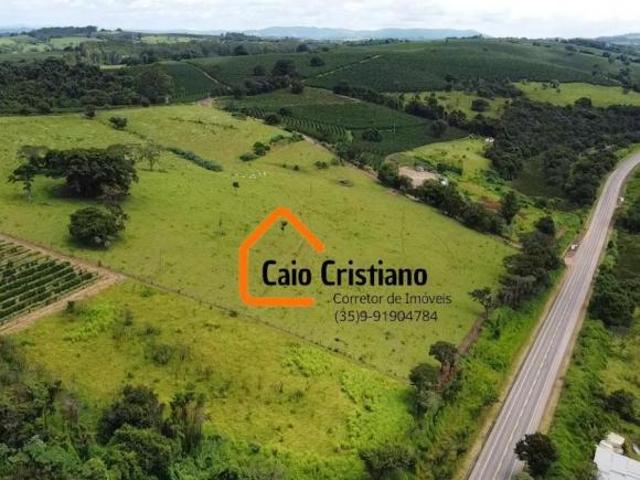 Lote / Terreno à venda em Varginha, no bairro Aeroporto