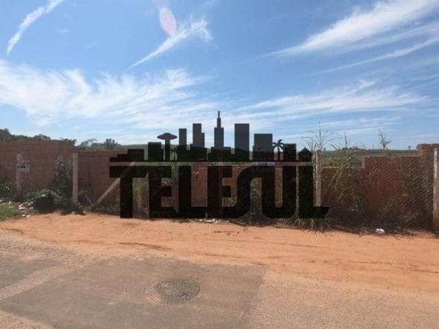Lote / Terreno à venda em Varginha, no bairro Jardim Corcetti I