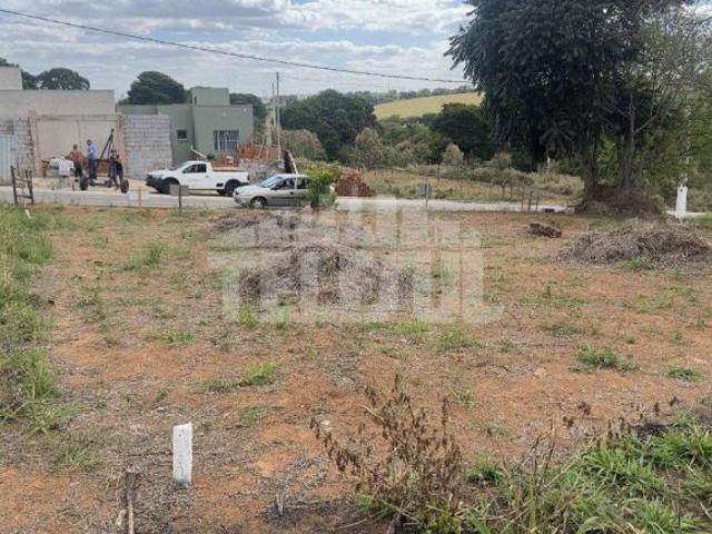 Lote / Terreno à venda em Varginha, no bairro São Bento
