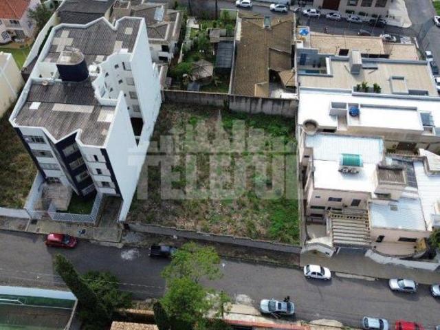 Lote / Terreno à venda em Varginha, no bairro Santa Luiza