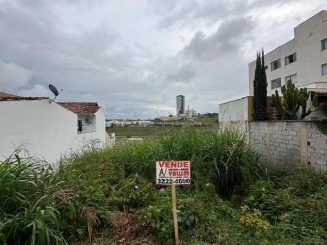 Lote / Terreno à venda em Varginha, no bairro Santa Luiza