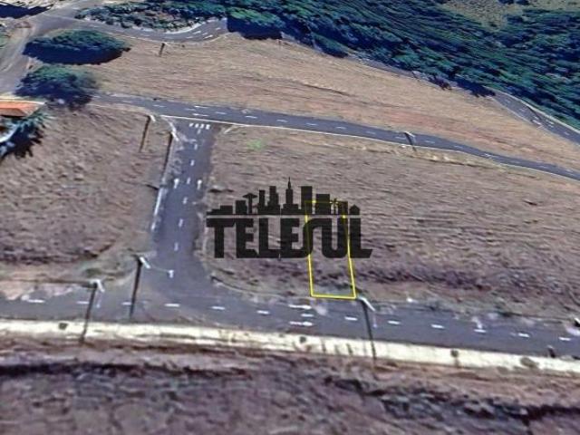 Lote / Terreno à venda em Varginha, no bairro Terra Nobre