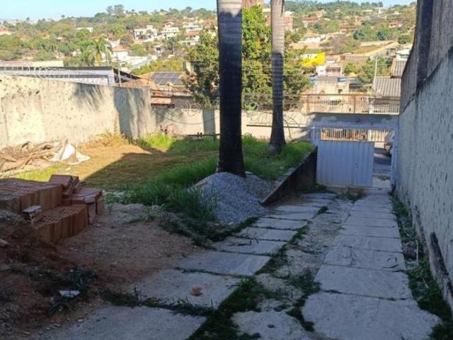Lote / Terreno à venda em Belo Horizonte, no bairro Copacabana