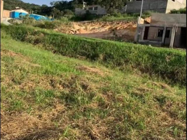 Lote / Terreno à venda em Belo Horizonte, no bairro Caete Vila Real