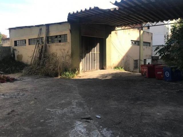 Lote / Terreno à venda em Belo Horizonte, no bairro Carlos Prates