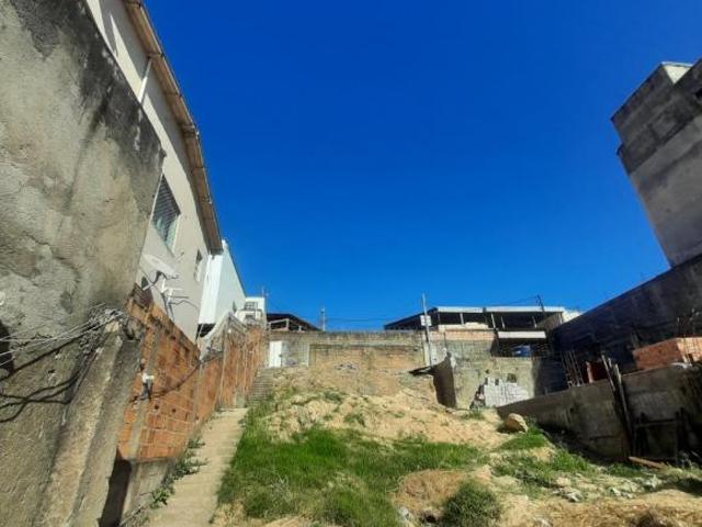 Lote / Terreno à venda em Belo Horizonte, no bairro Aparecida