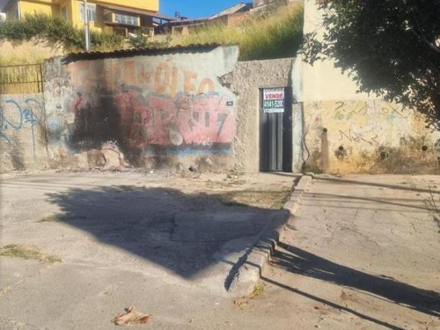Lote / Terreno à venda em Belo Horizonte, no bairro Glória