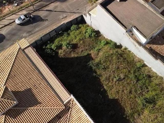 Lote / Terreno à venda em Belo Horizonte, no bairro Diamante Barreiro