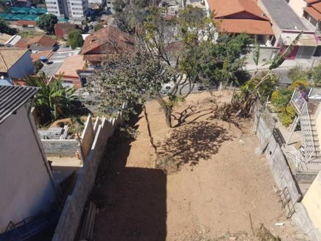 Lote / Terreno à venda em Belo Horizonte, no bairro Nova Gameleira