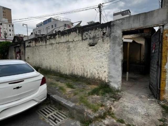 Lote / Terreno à venda em Belo Horizonte, no bairro Sagrada Família