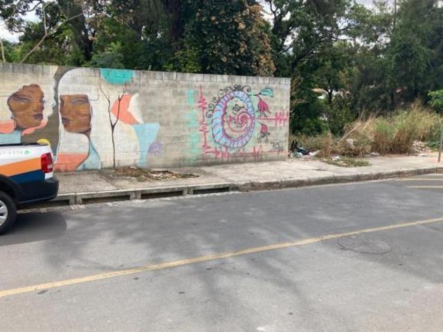 Lote / Terreno à venda em Belo Horizonte, no bairro Santa Mônica