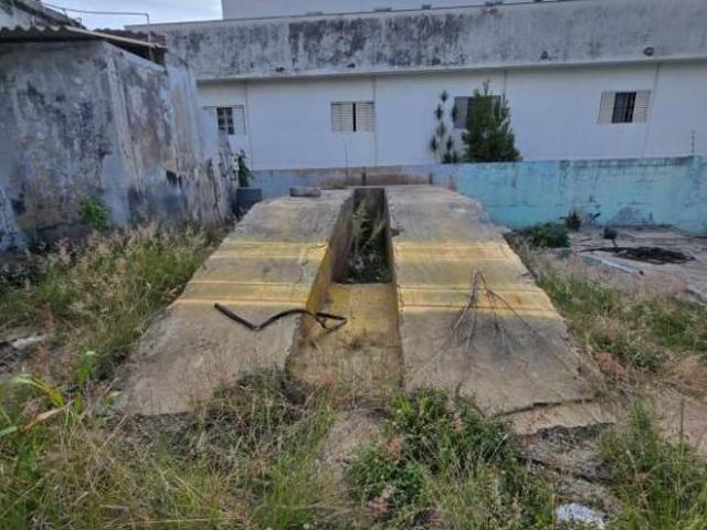 Lote / Terreno à venda em Belo Horizonte, no bairro Serrano