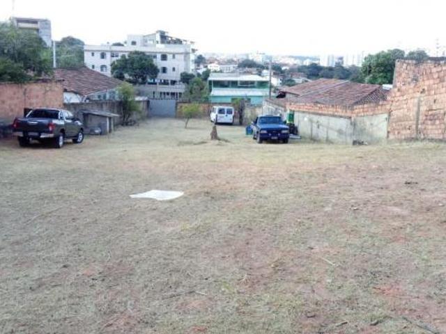Lote / Terreno à venda em Belo Horizonte, no bairro Planalto