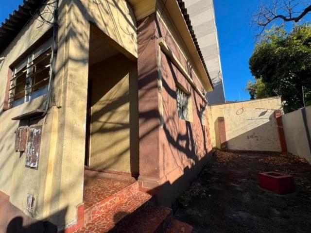 Lote / Terreno à venda em Belo Horizonte, no bairro Prado