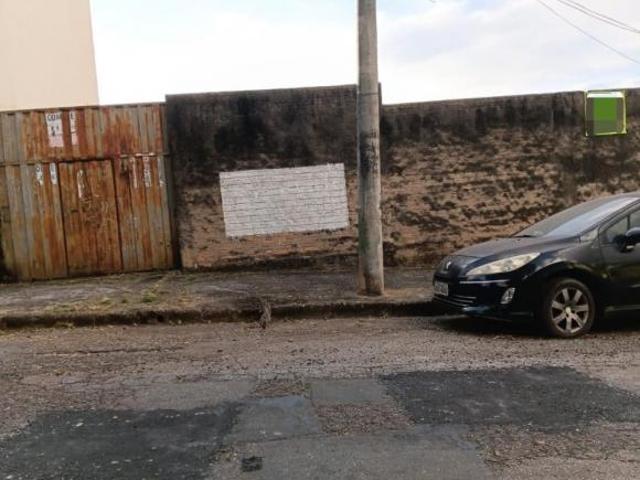 Lote / Terreno à venda em Belo Horizonte, no bairro Universitário