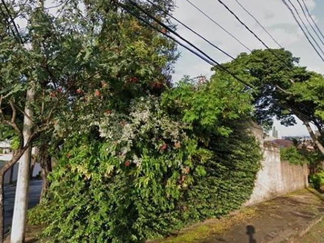Lote / Terreno à venda em Belo Horizonte, no bairro Vila Cloris