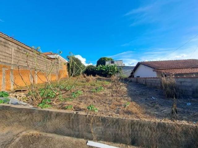Lote / Terreno à venda em Borda Da Mata, no bairro Nossa Senhora Da Fátima