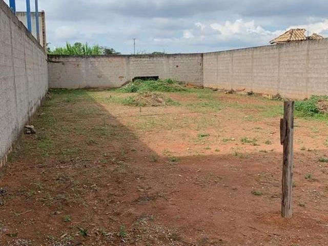 Lote / Terreno à venda em Contagem, no bairro Chácara Contagem