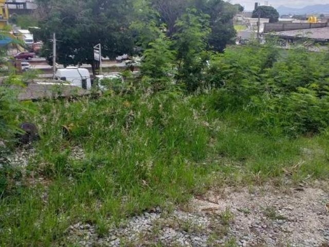 Lote / Terreno à venda em Contagem, no bairro Bandeirantes
